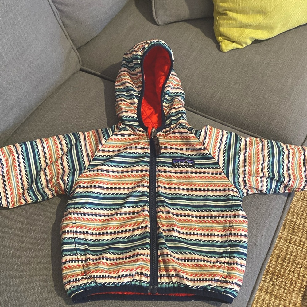 Patagonia Baby Nano Puff with hood reversible